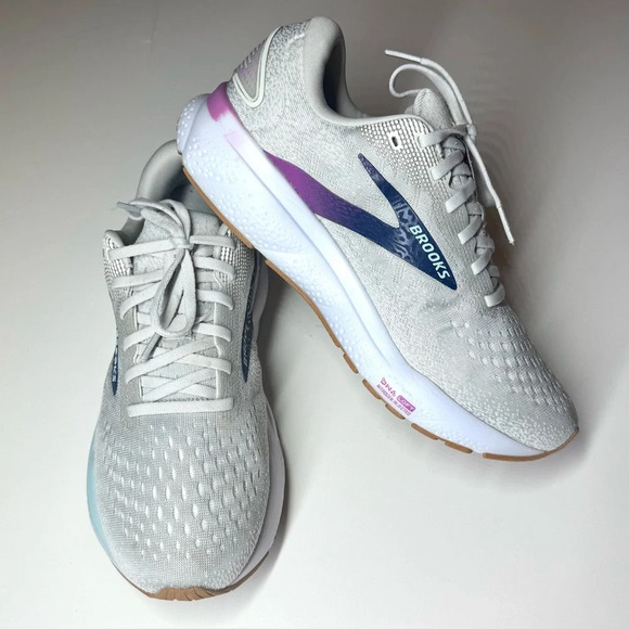 Brooks Women’s Ghost 16 Running Lace Up Low Top Round Toe Sneakers Size- 9.5 W - Picture 7 of 9